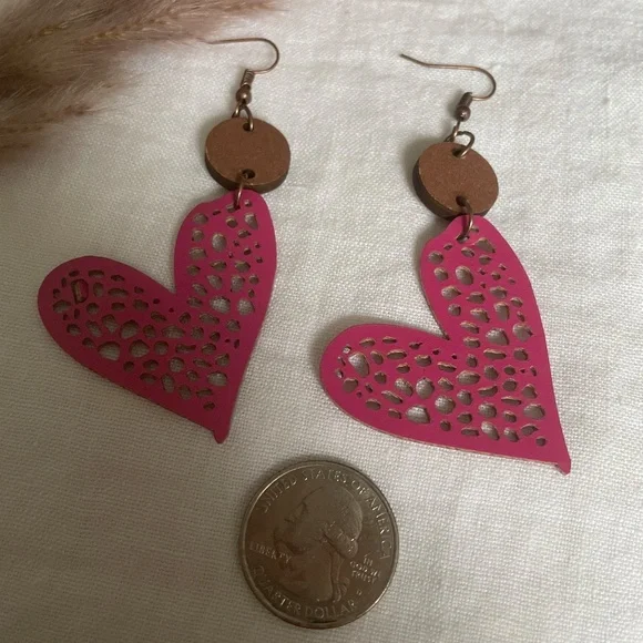 🌟Buy 2 Pairs, Get One Free, NWT Vibrant Pink Dangle Heart Earrings, PU Leather - Picture 2 of 6